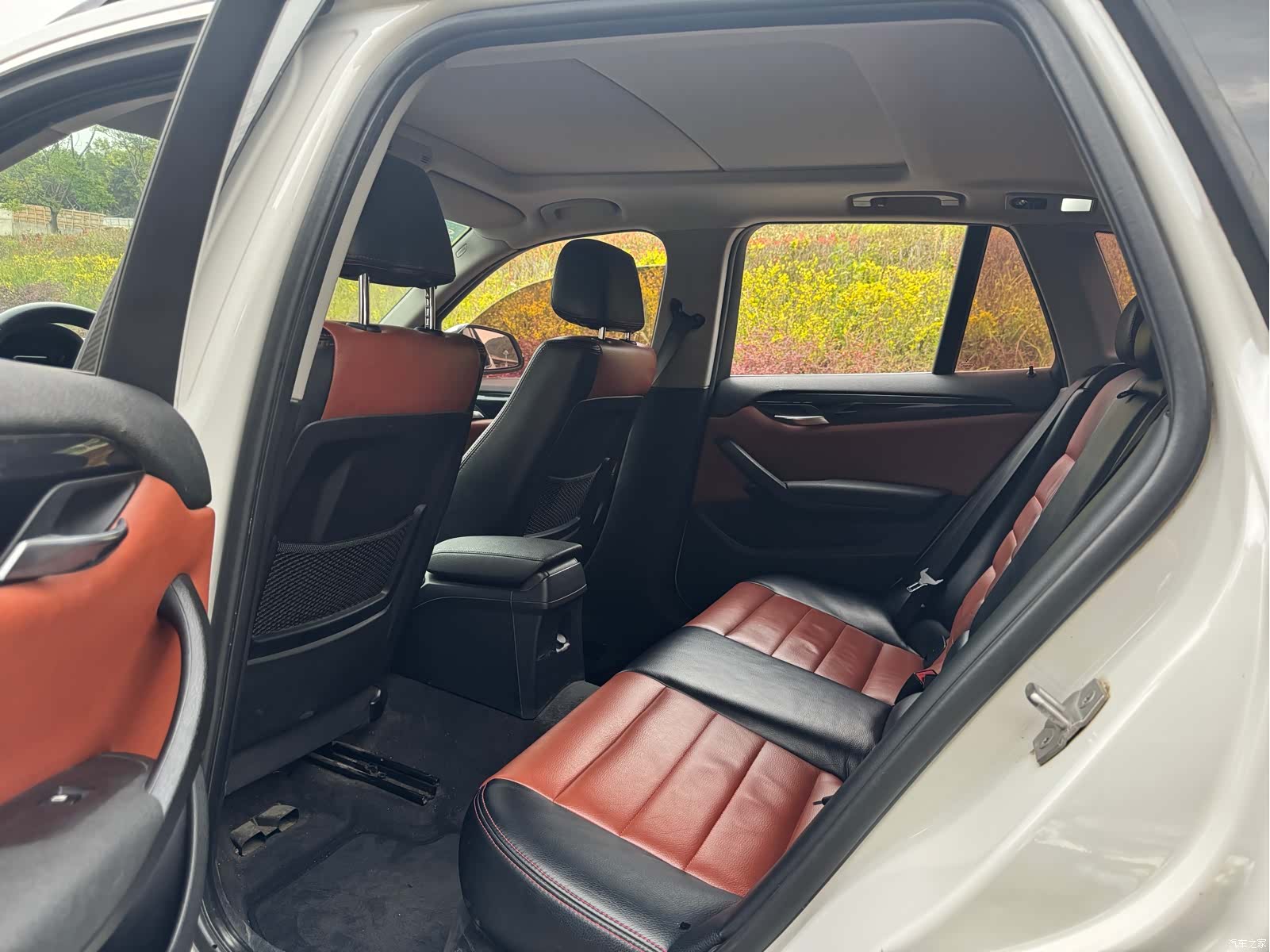 BMW X1, 2016 все фото