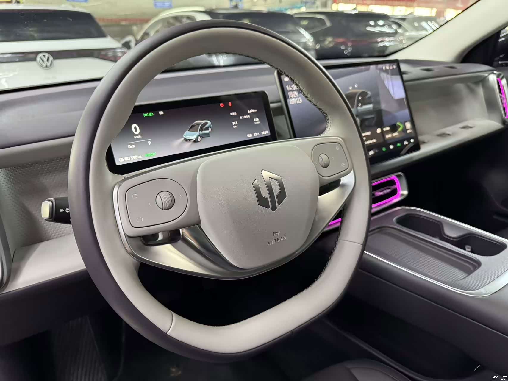 Leapmotor B01, 2025 все фото