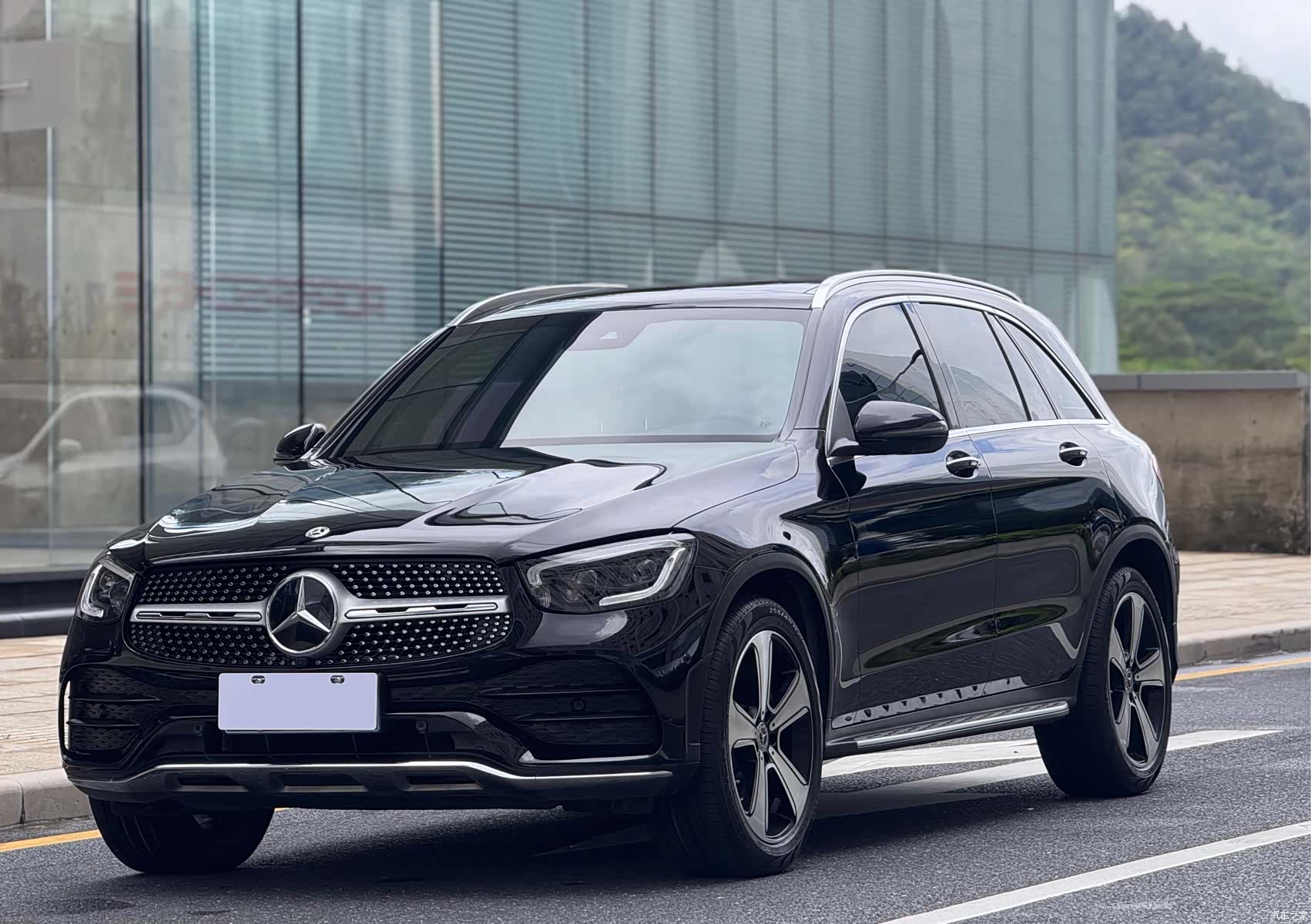 Mercedes-Benz GLC, 2023 1