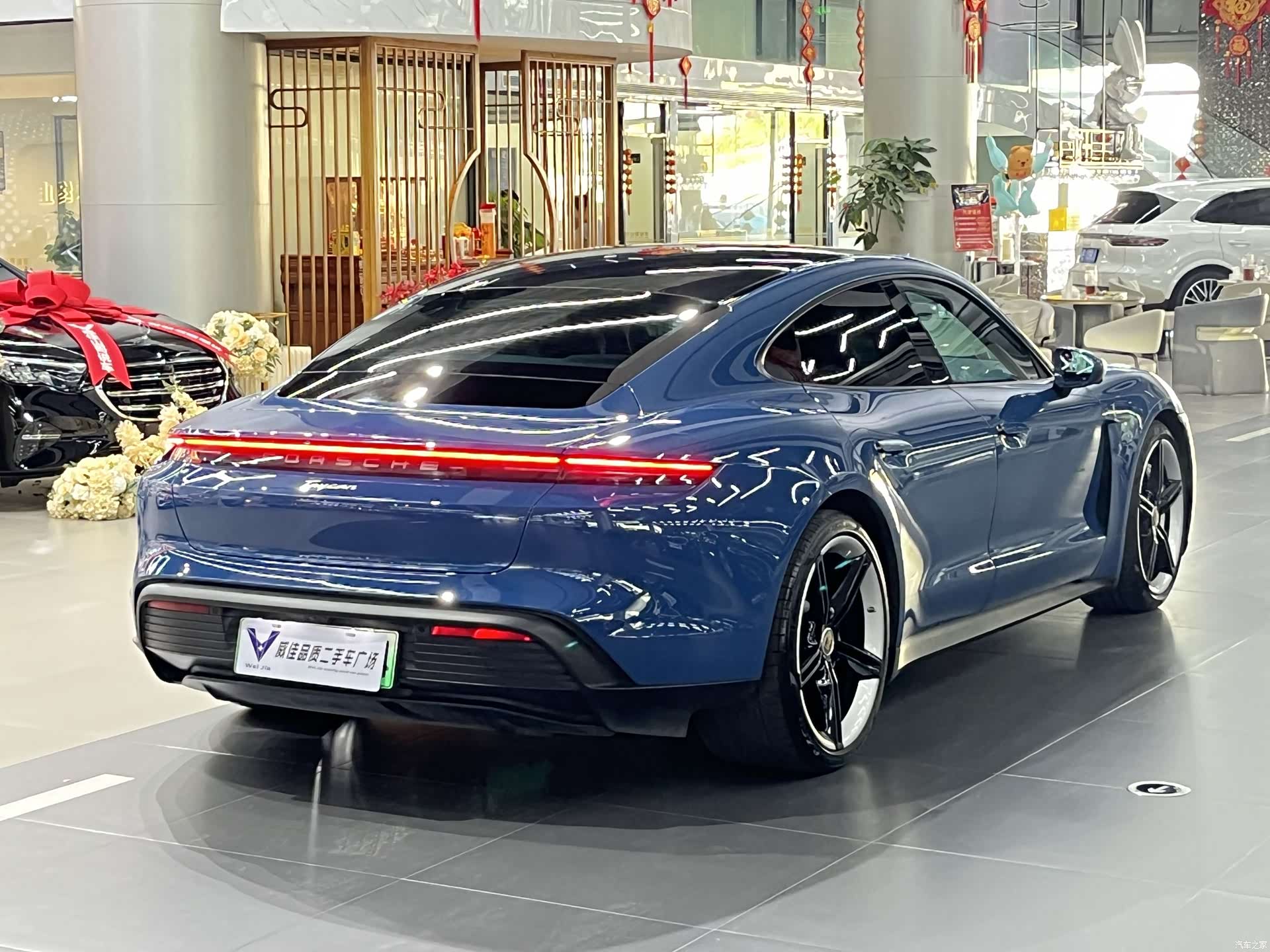 Porsche Taycan, 2021 7