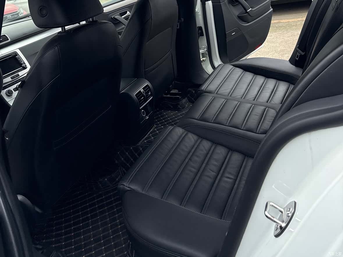 Volkswagen CC, 2016 9