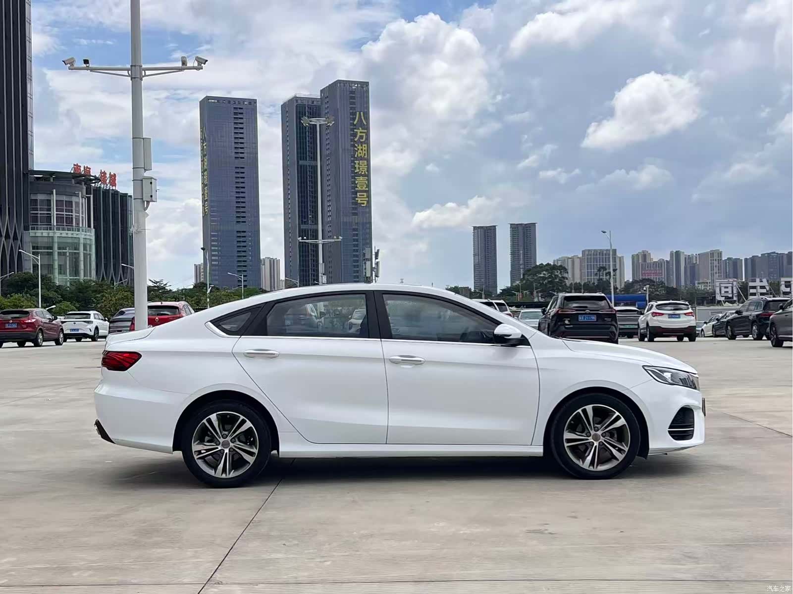 Geely Binray, 2020 7