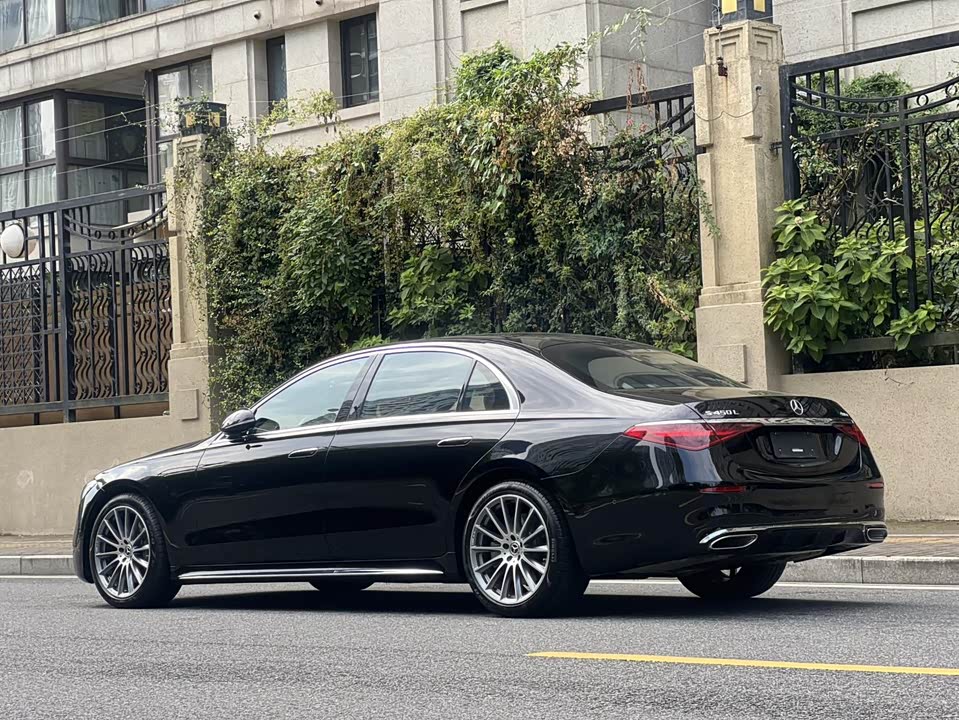 Mercedes-Benz S-class