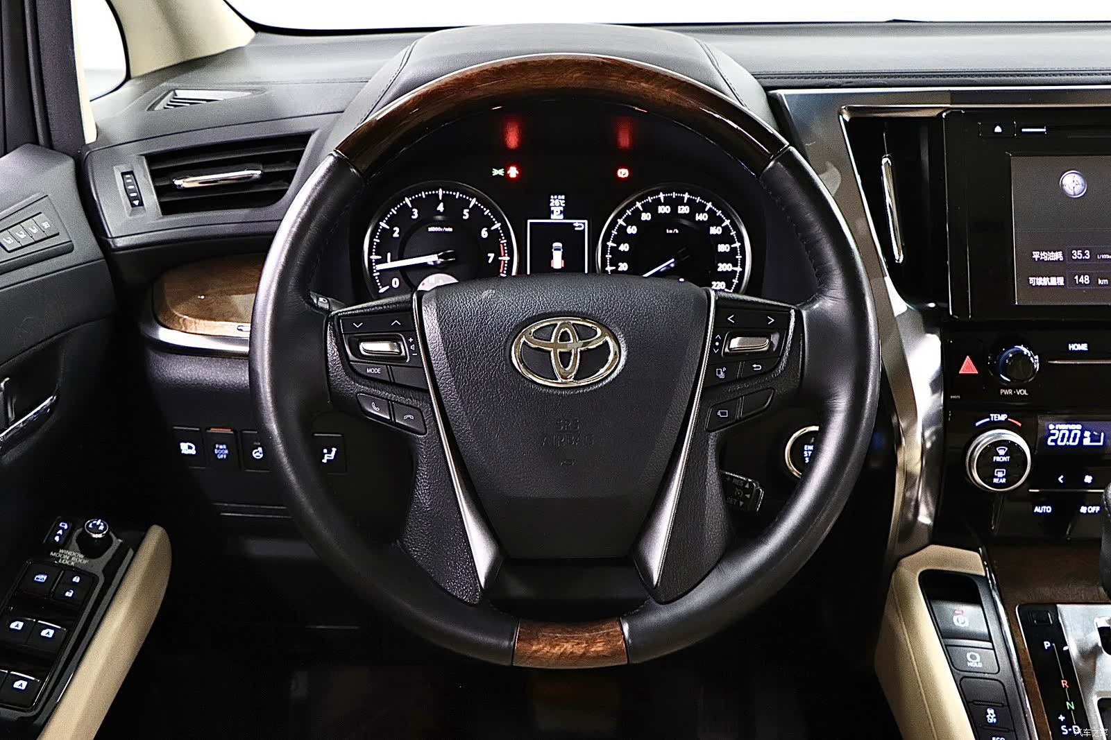 Toyota Alphard, 2017 10