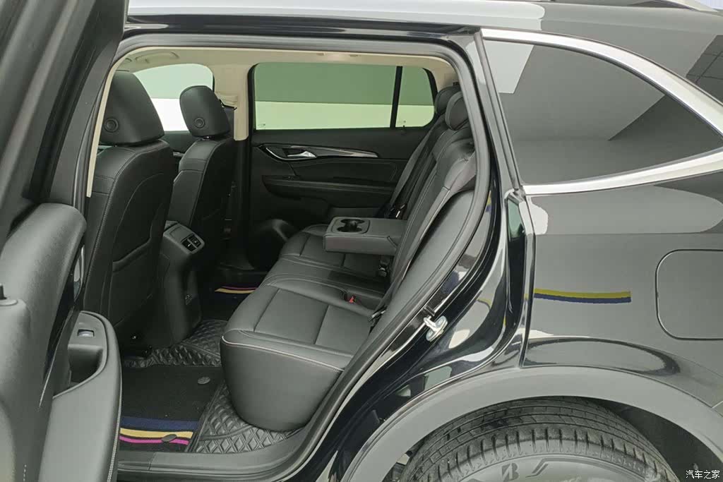 Buick Envision Plus, 2022 11