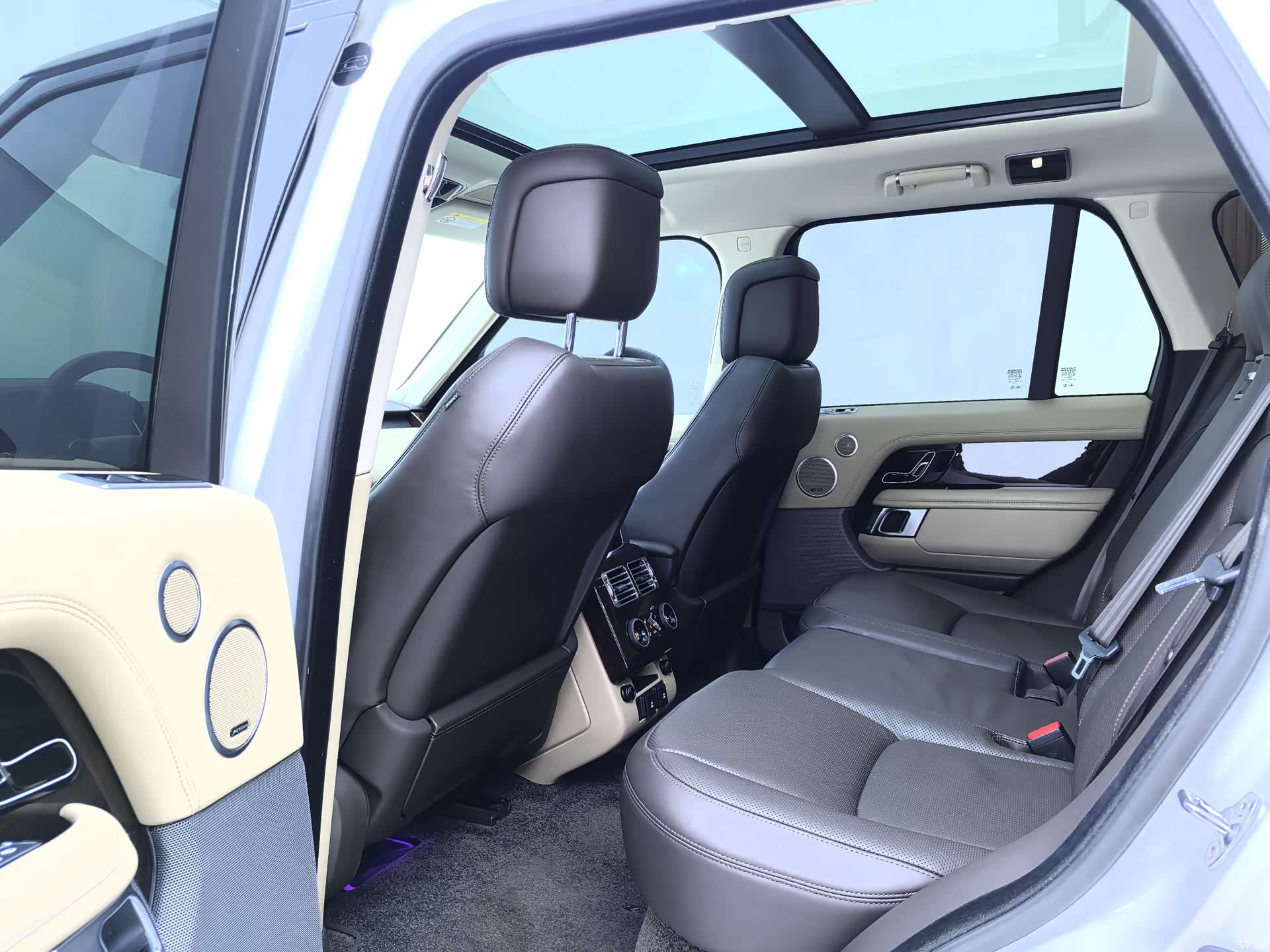 Land Rover Range Rover, 2020 12