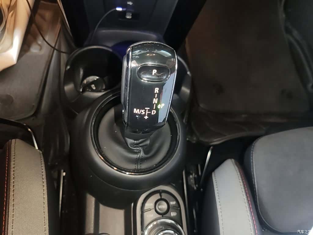 Mini Cooper, 2022 14