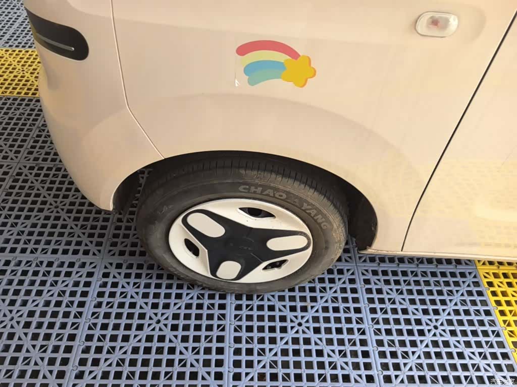 Geely Panda, 2025 23