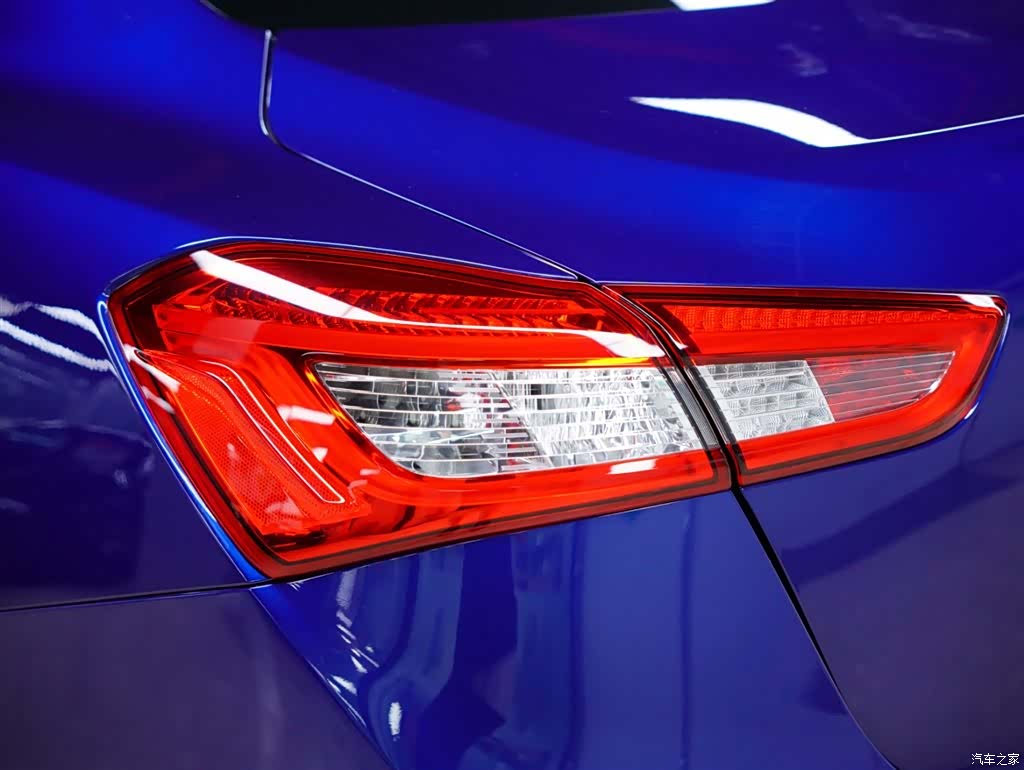 Maserati Ghibli, 2019 4