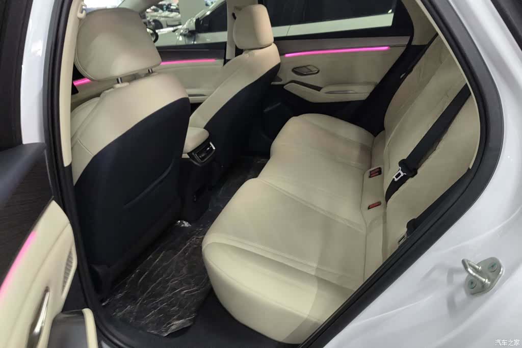BYD Qin, 2024 11