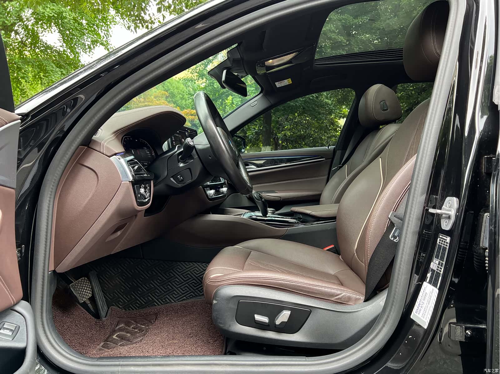 BMW 5 Series, 2024 11