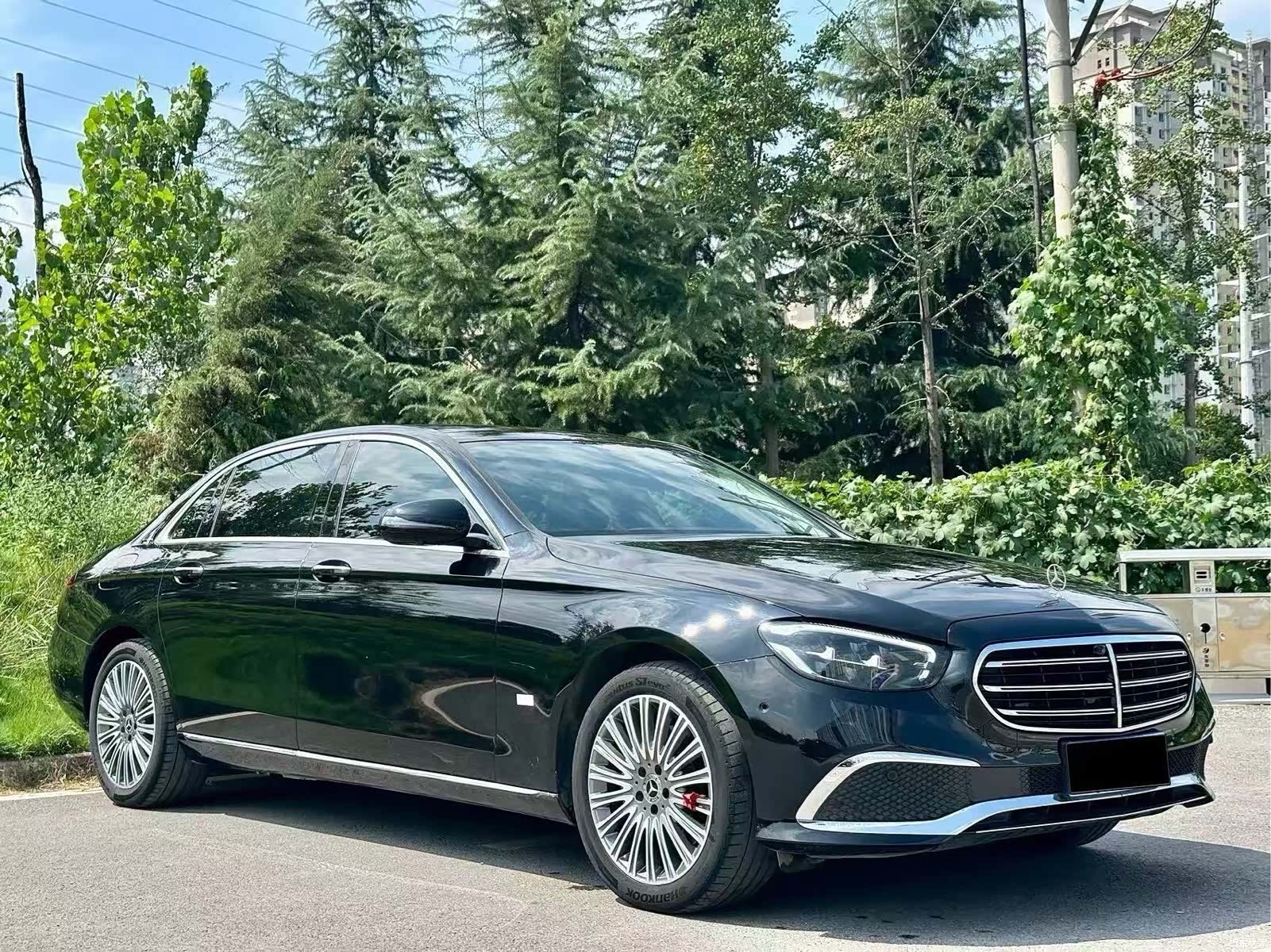 Mercedes-Benz E-Class, 2022 3