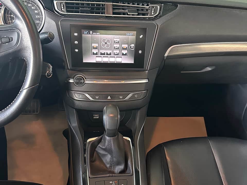Peugeot 408 Peugeot 408