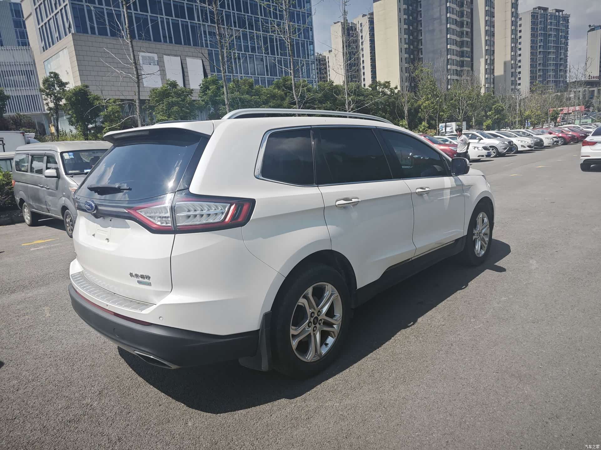 Ford Edge, 2017 7