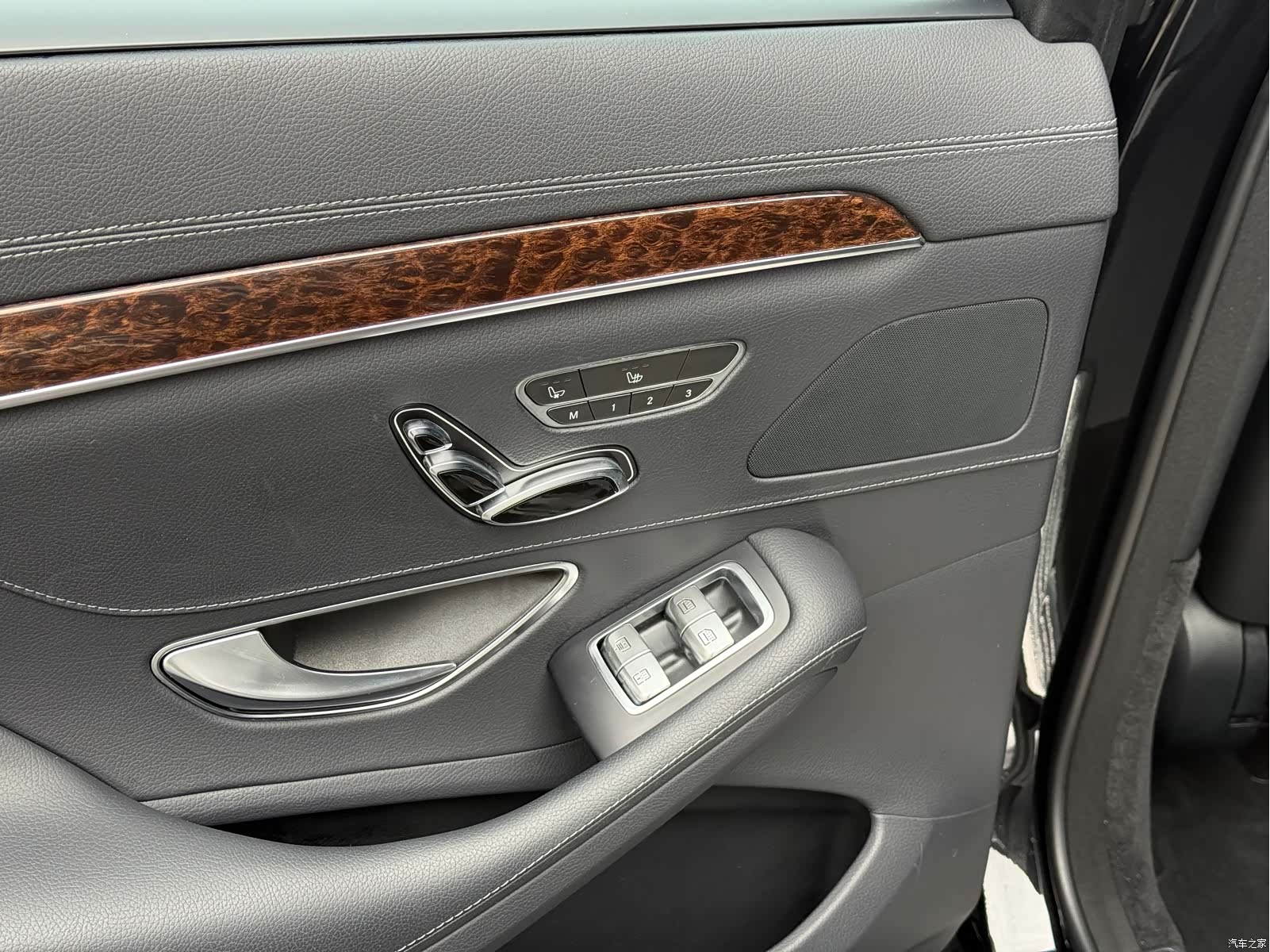 Mercedes-Benz S-Class, 2017 4