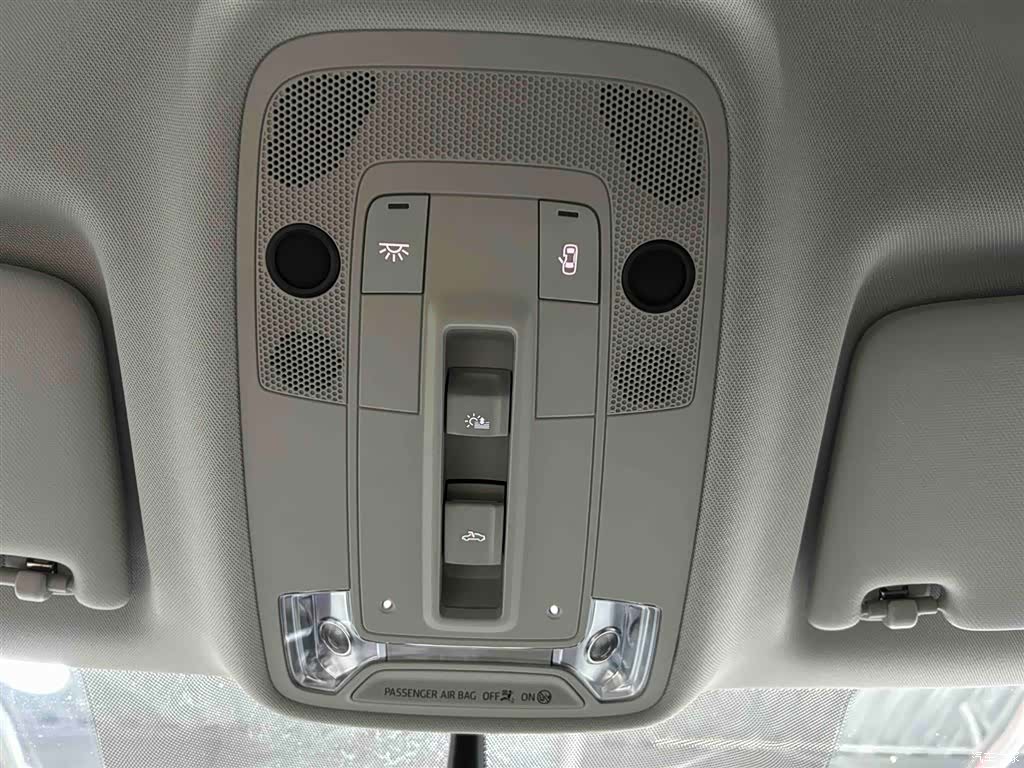 Audi Q3, 2022 8