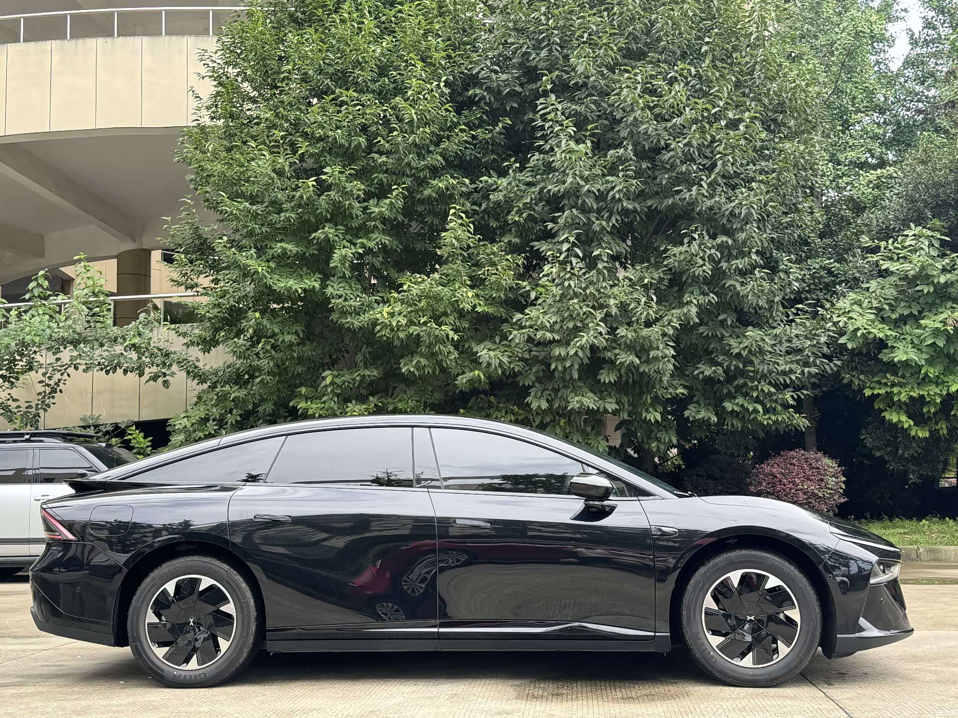 Xpeng P7, 2025 4