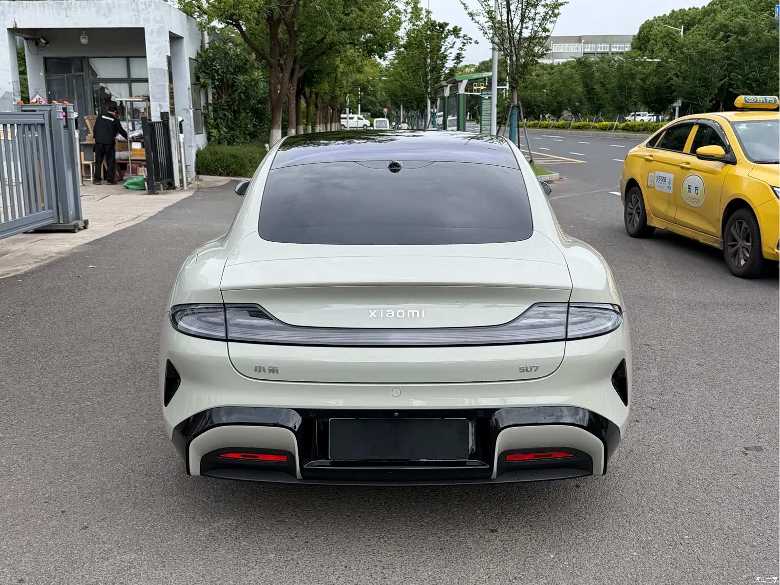 Xiaomi SU7, 2025 9
