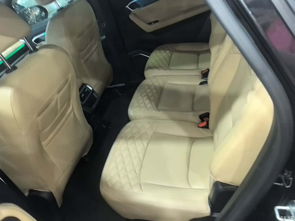 Geely Haoyue, 2023 17