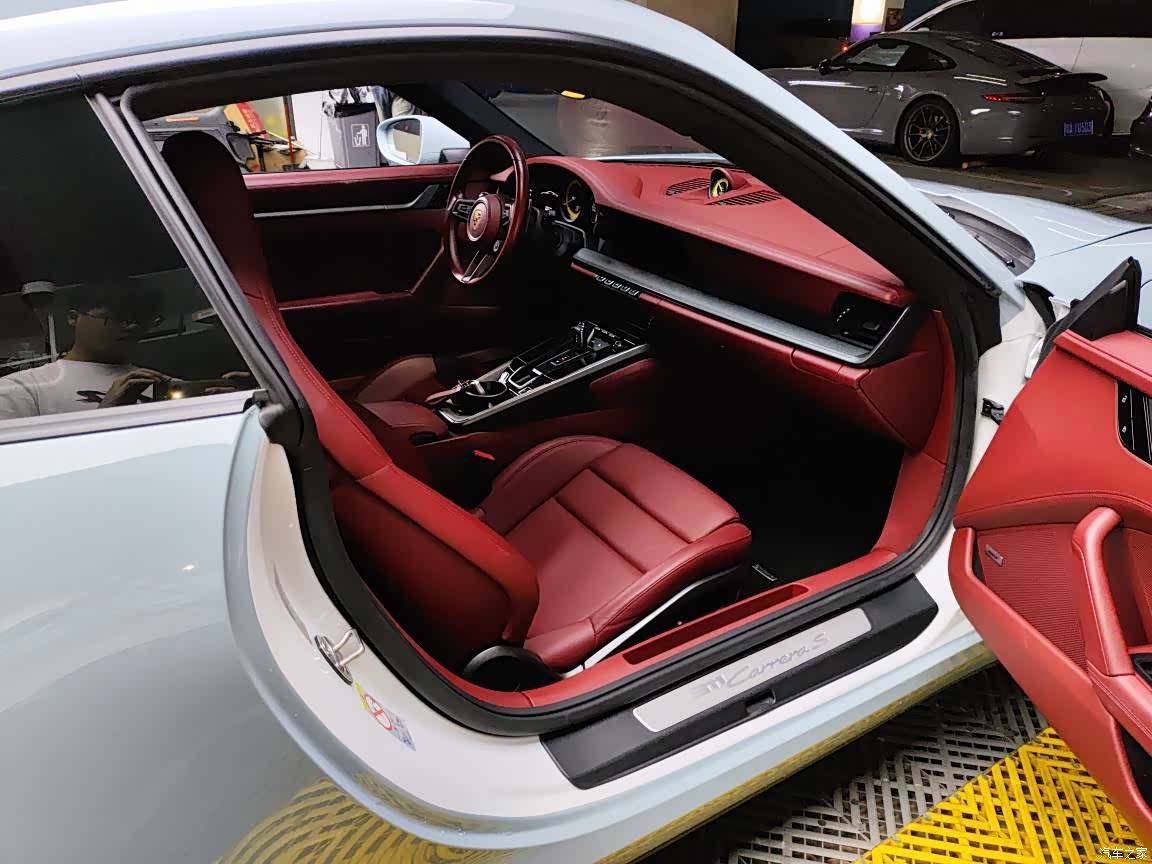 Porsche 911, 2020 4