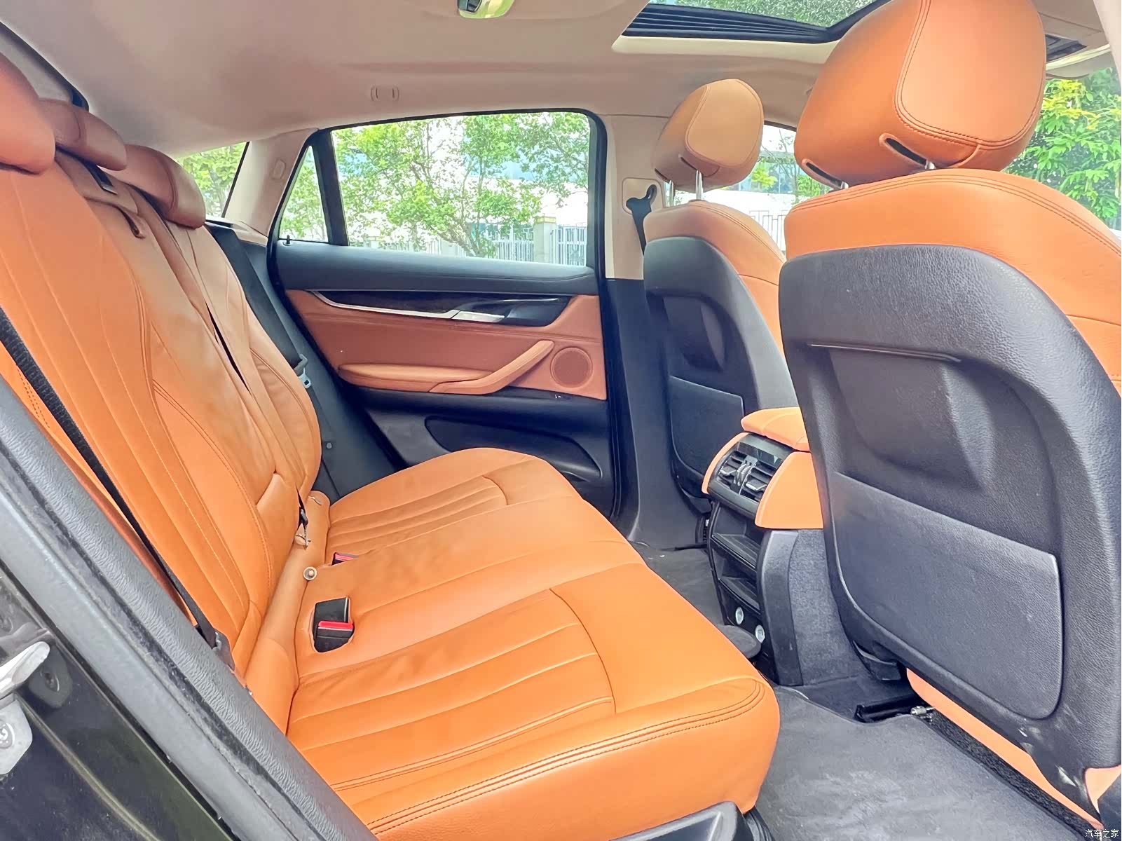 BMW X6, 2015 11