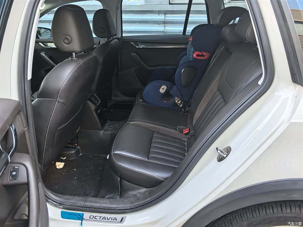Skoda Octavia, 2017 8