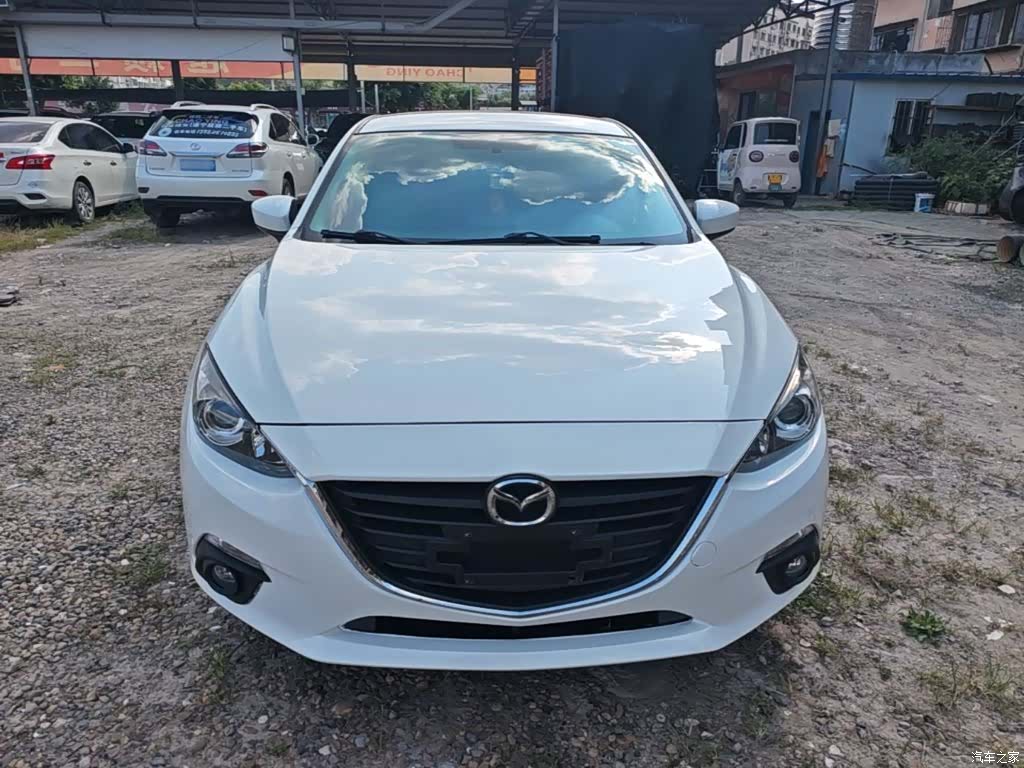 Mazda Mazda3, 2016 3