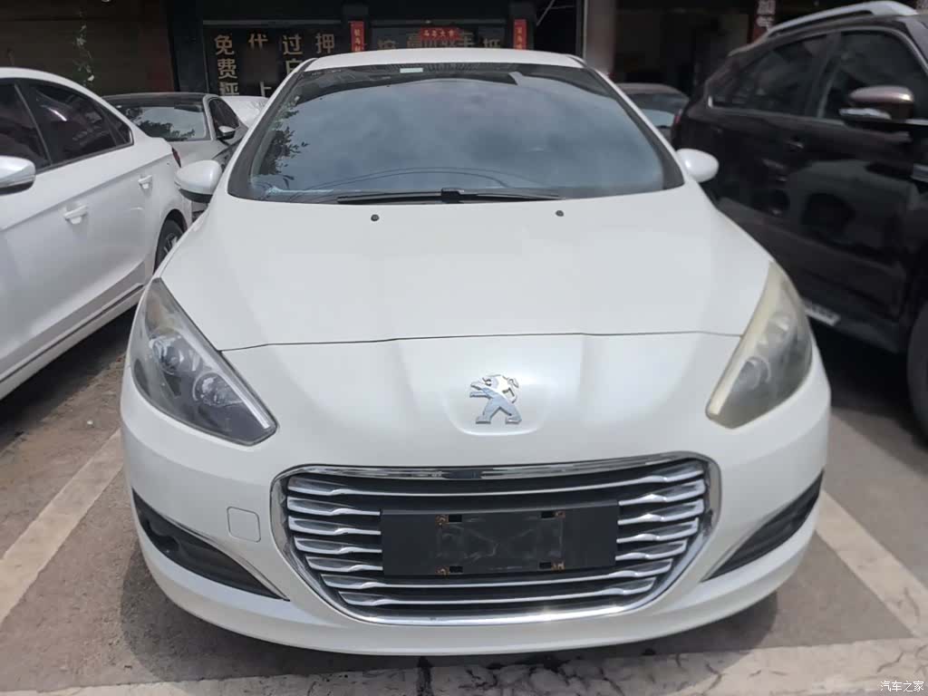 Peugeot 308, 2014 3