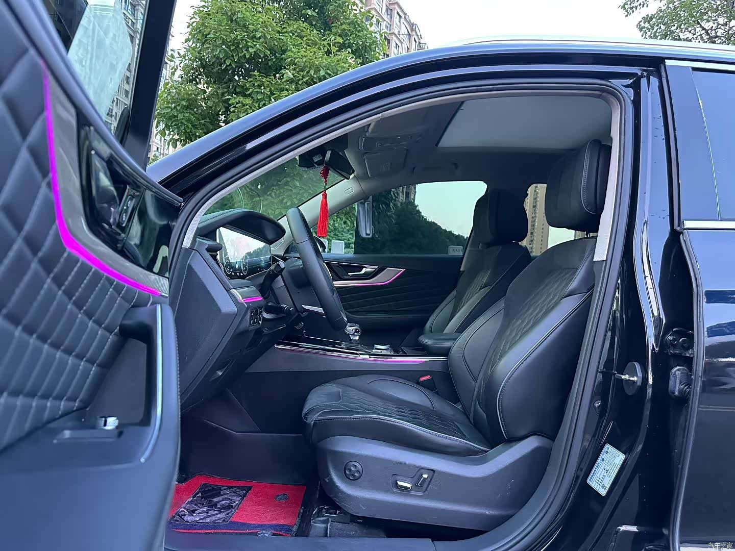 Hongqi HS5, 2021 4