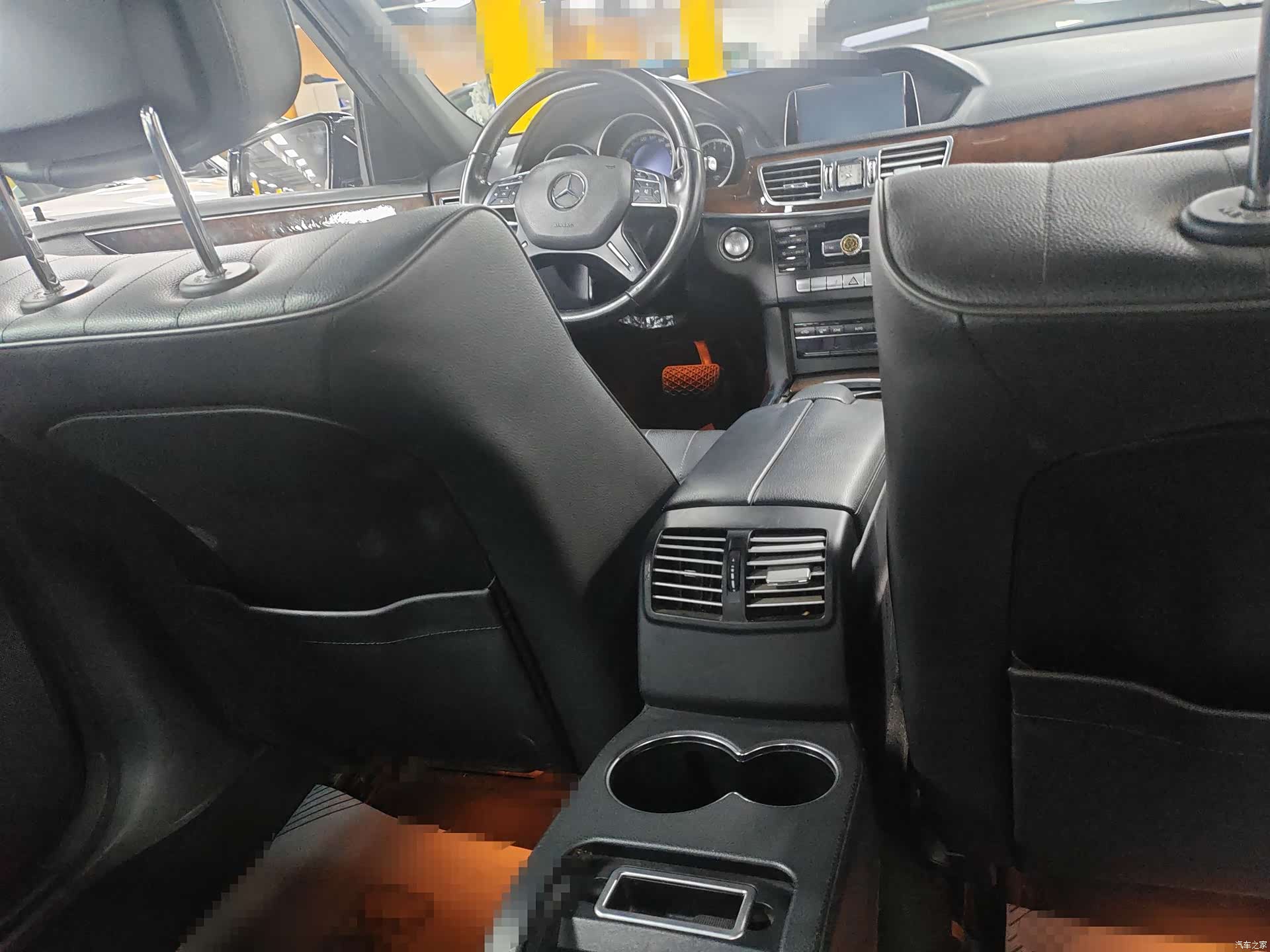 Mercedes-Benz E-Class, 2015 8