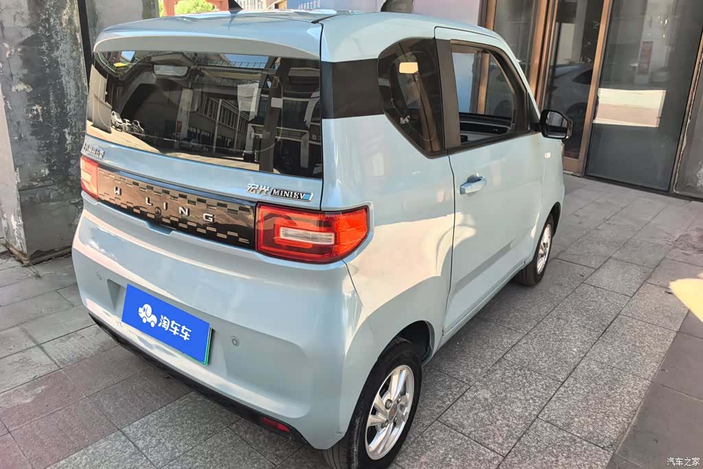 Wuling MINIEV, 2020 3