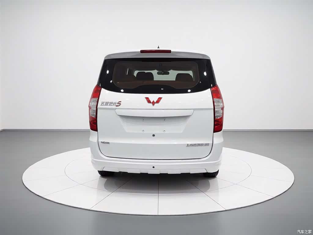 Wuling Hongguang, 2018 6
