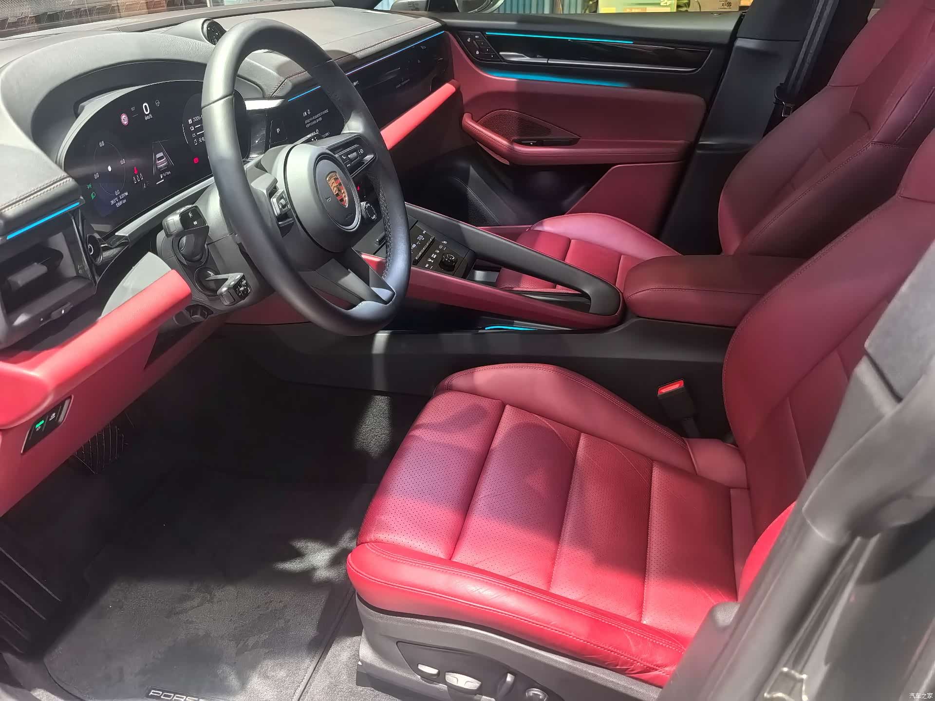 Porsche Macan, 2025 6