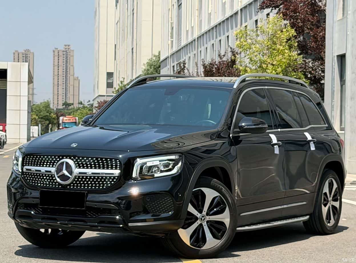 Mercedes-Benz GLB, 2021 1