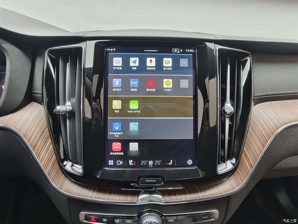 Volvo XC60, 2022 6