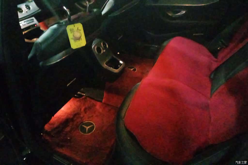 Mercedes-Benz E-Class, 2021 11