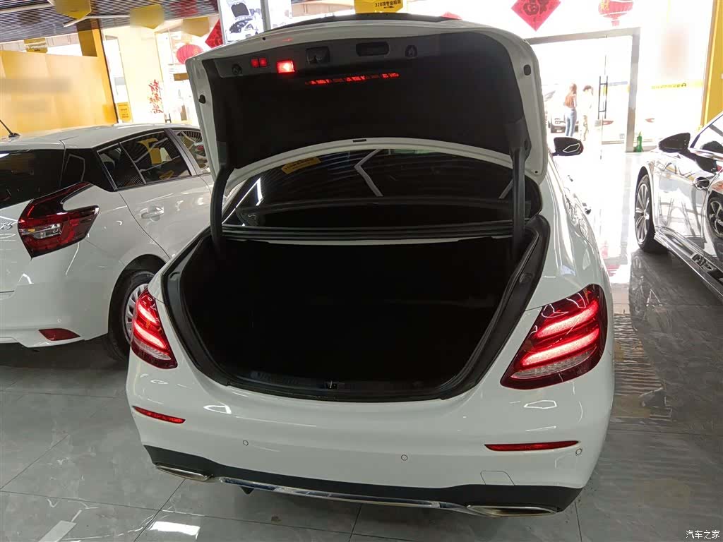 Mercedes-Benz E-Class, 2019 15