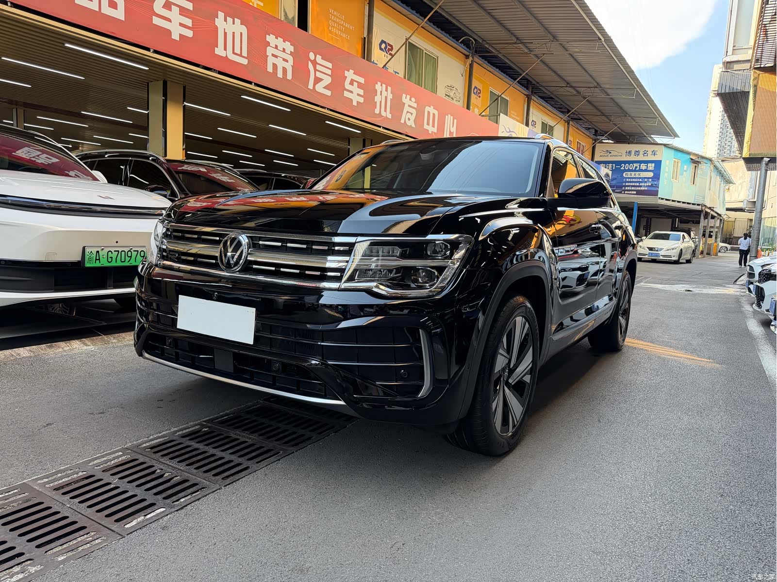 Volkswagen Teramont X, 2023 1