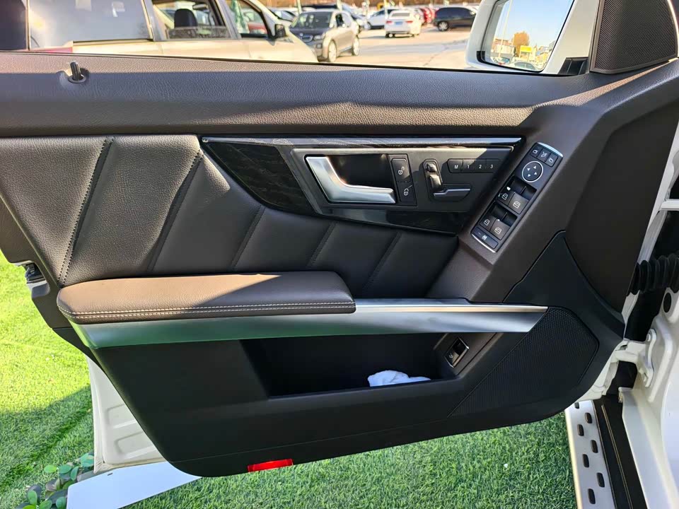 Mercedes-Benz GLK class