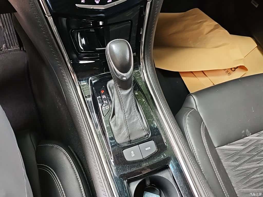 Cadillac ATS-L, 2015 14