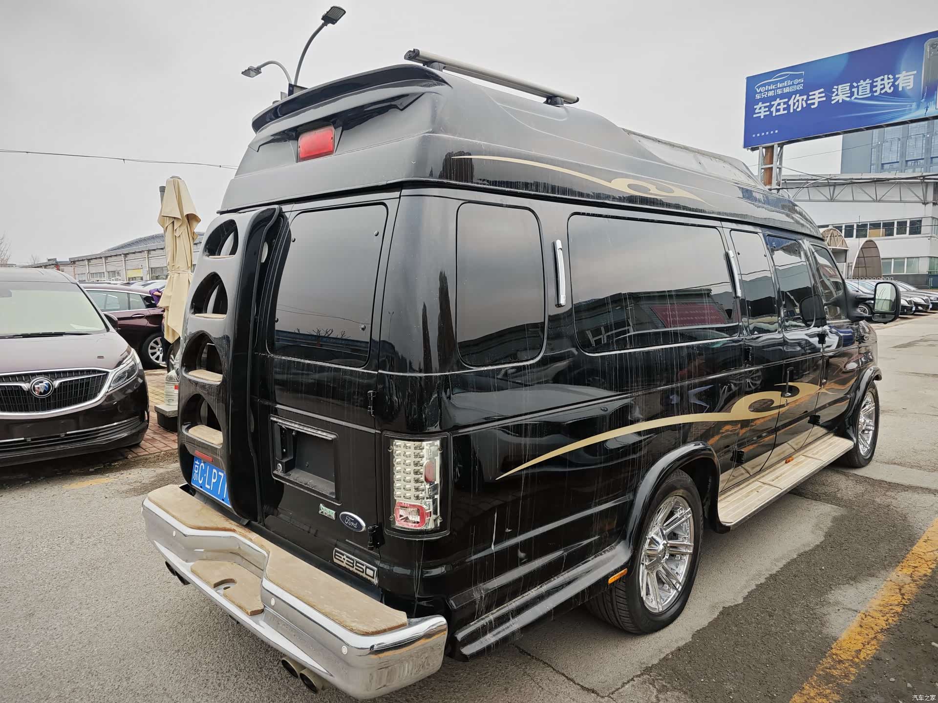 Ford E350, 2016 все фото