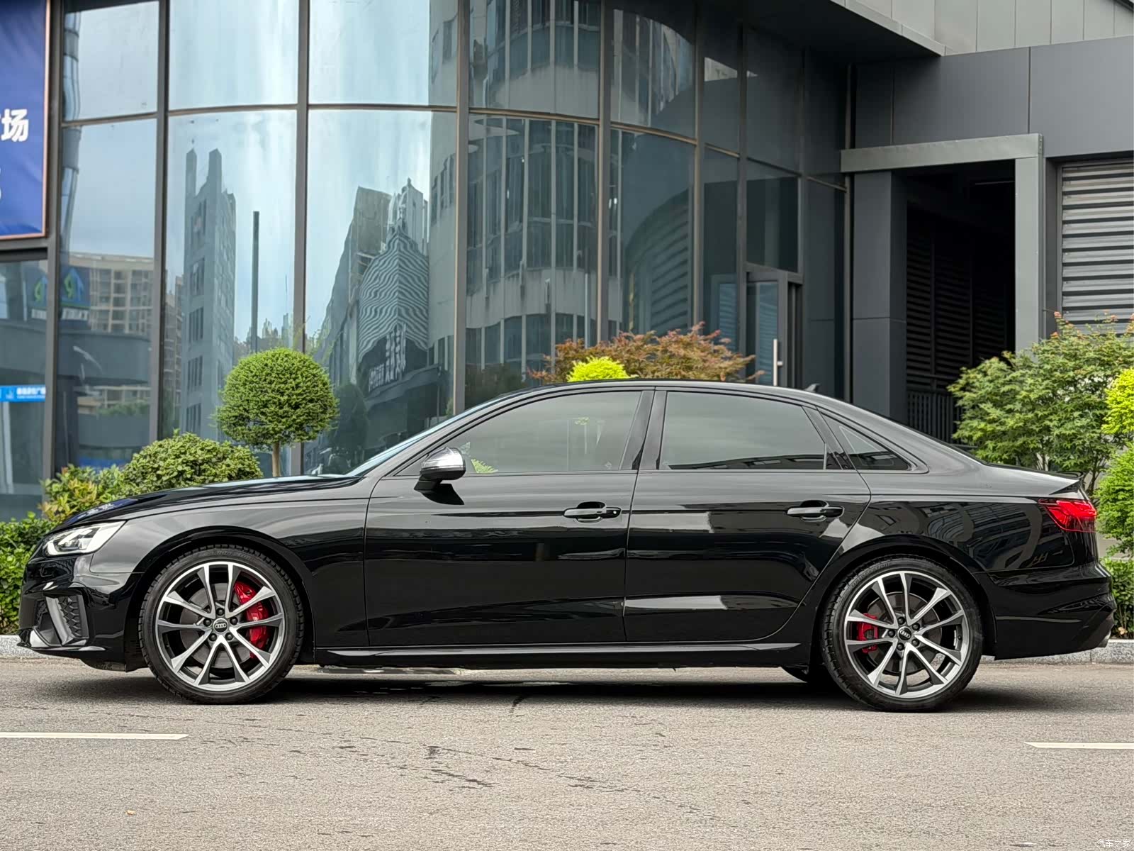 Audi S4, 2024 все фото