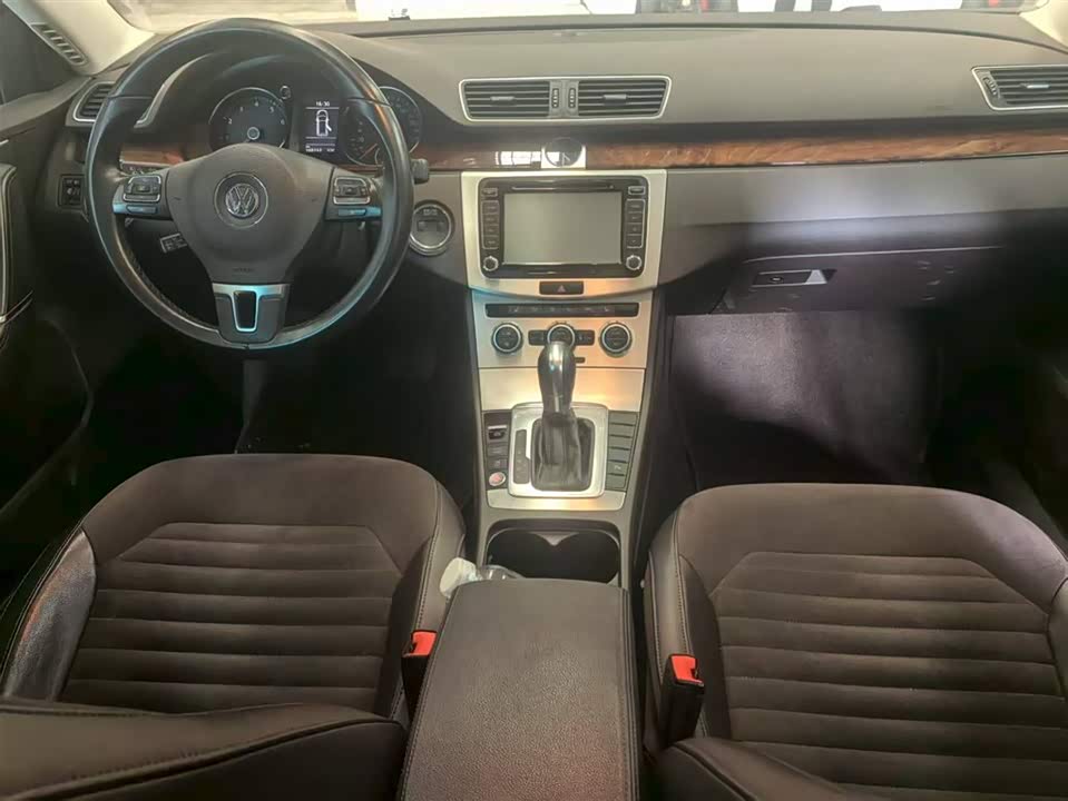 Volkswagen Magotan