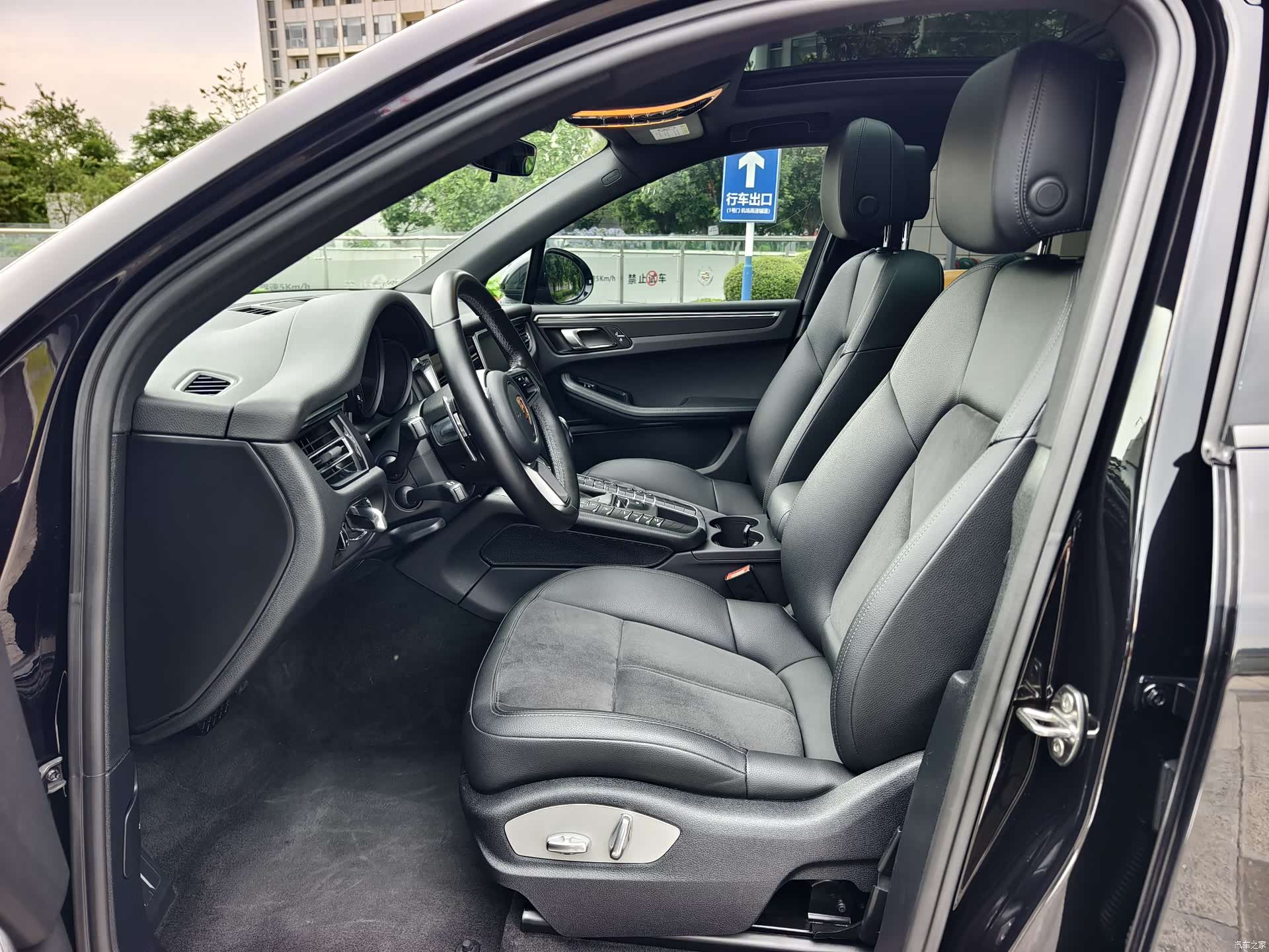 Porsche Macan, 2020 8