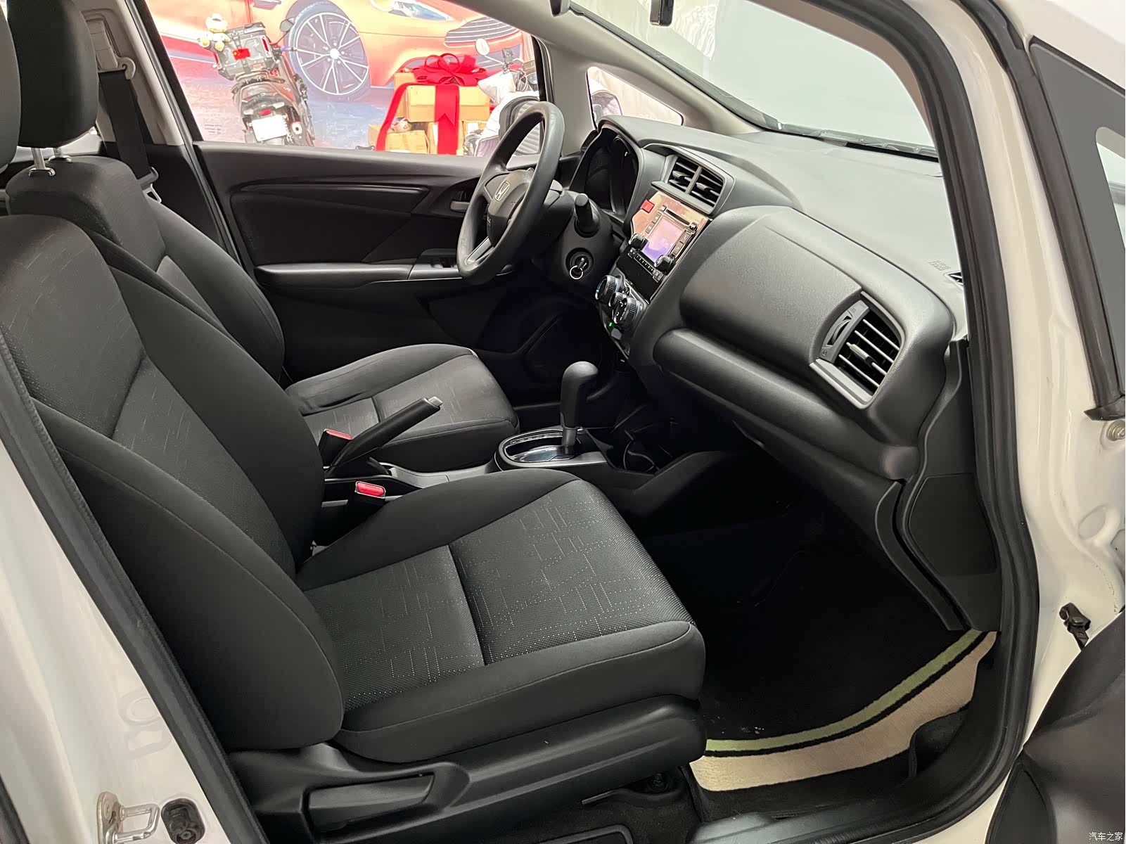 Honda Fit, 2017 12
