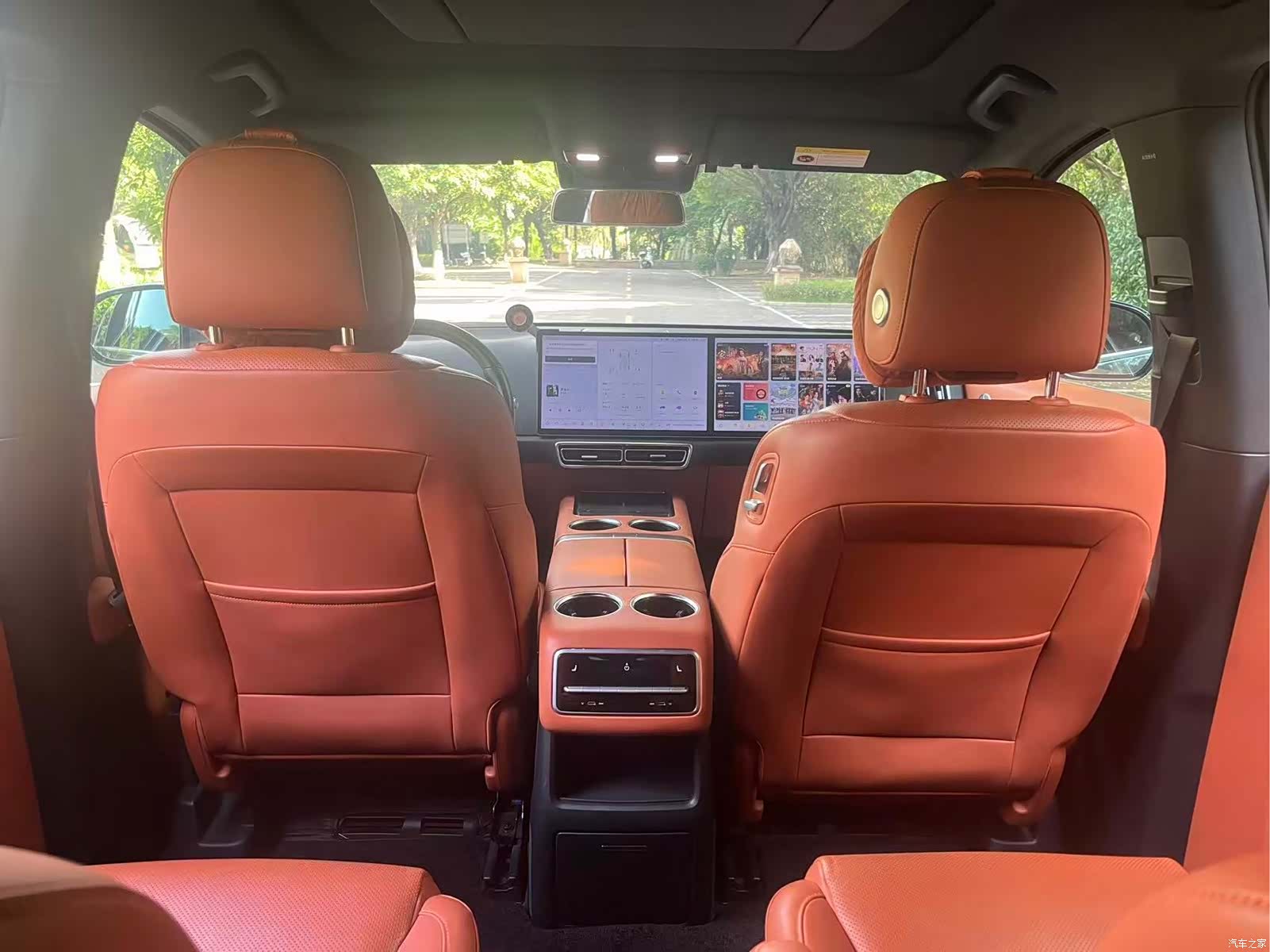 Li Auto L8, 2024 все фото