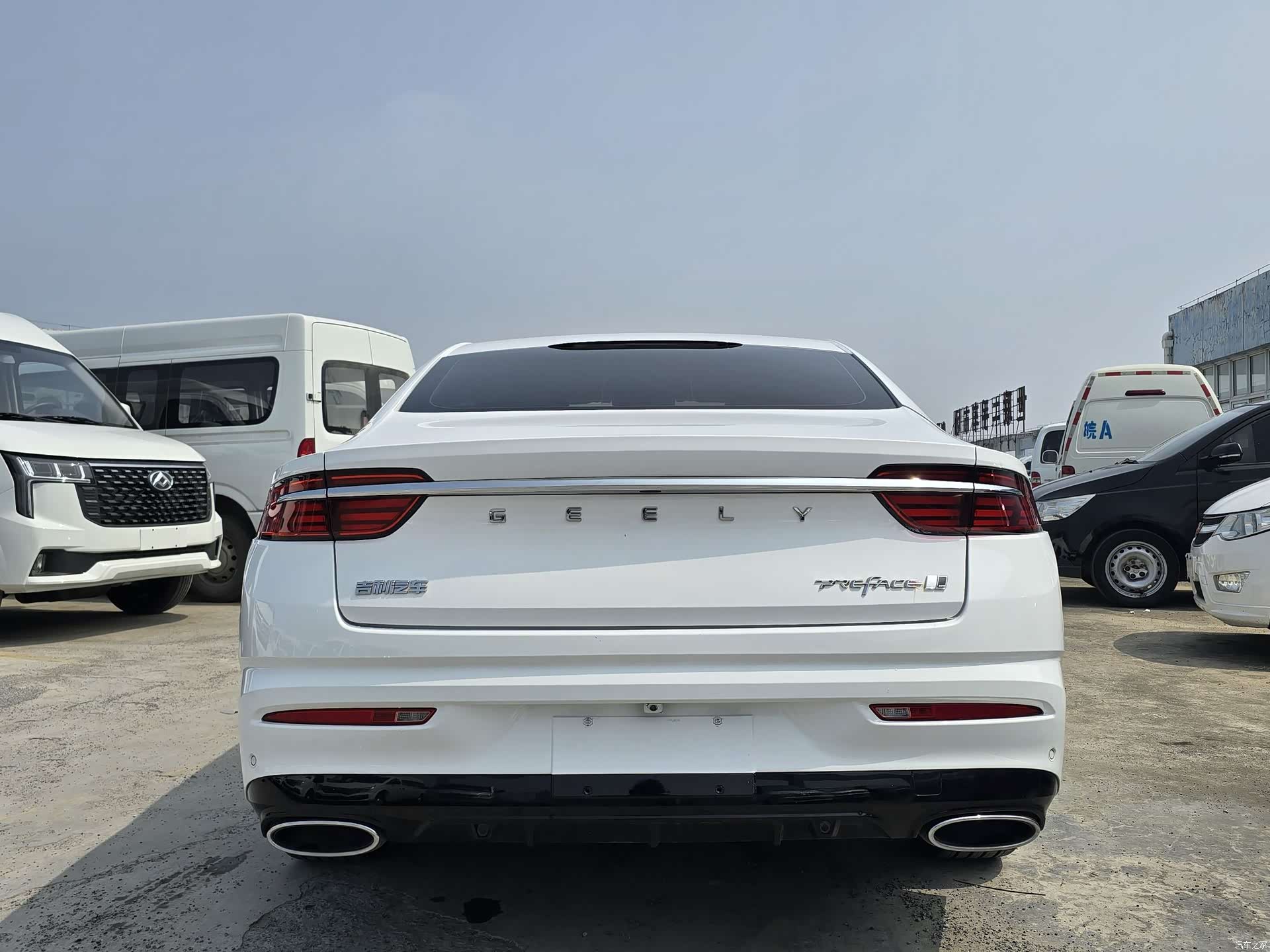 Geely Preface, 2022 все фото