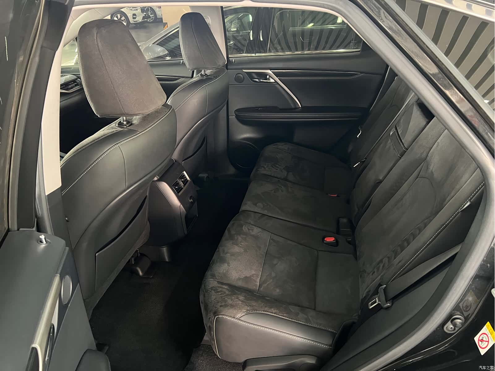 Lexus RX, 2016 7