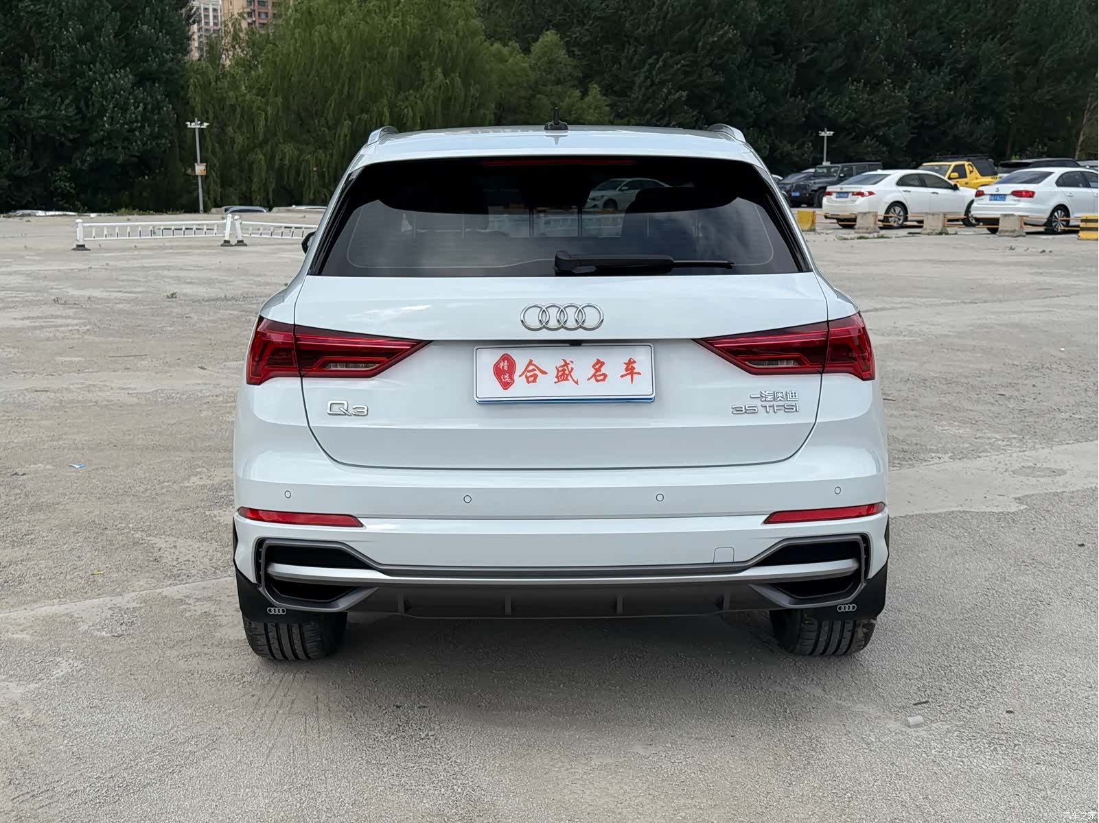 Audi Q3, 2022 4