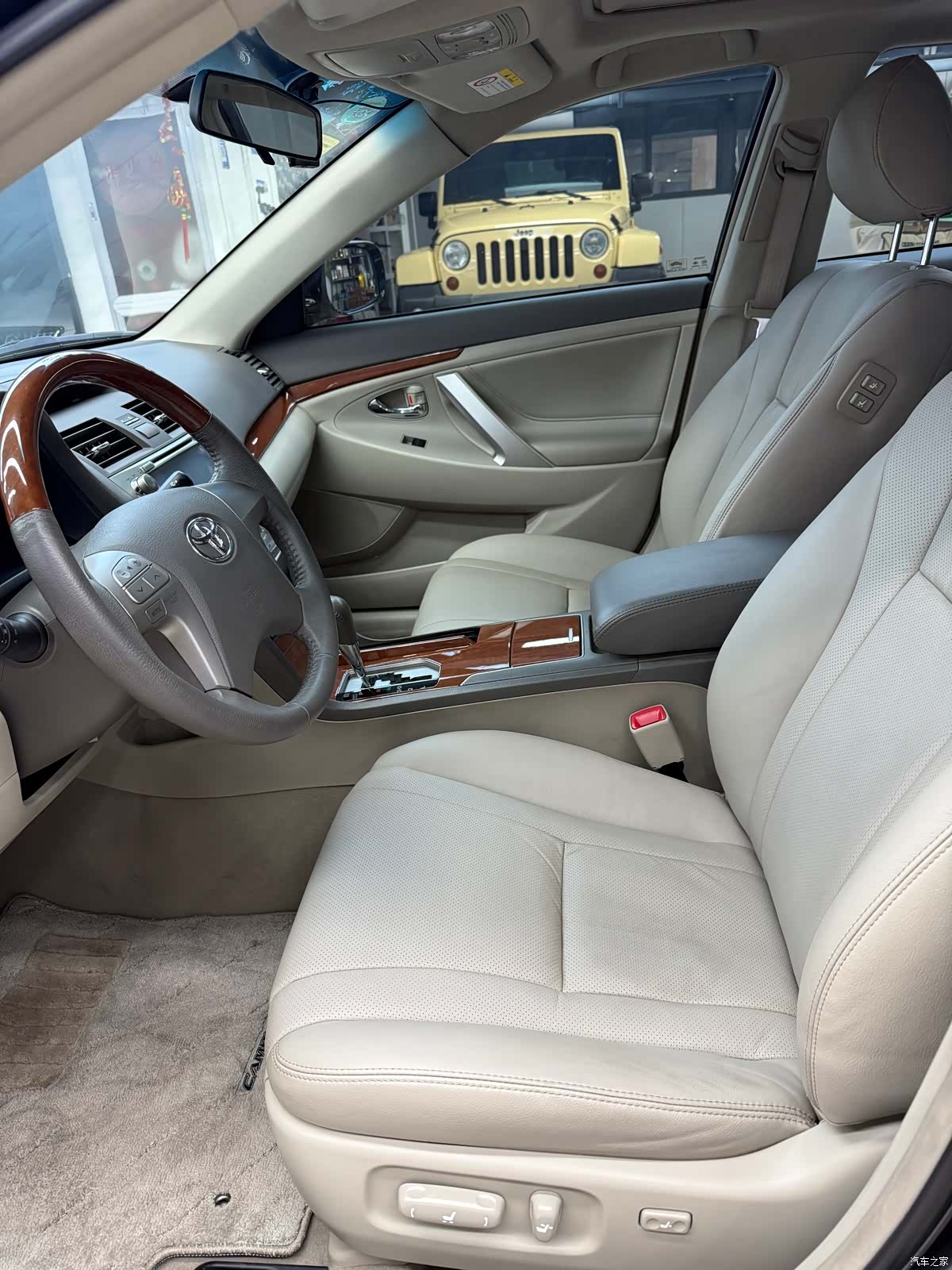 Toyota Camry, 2015 4